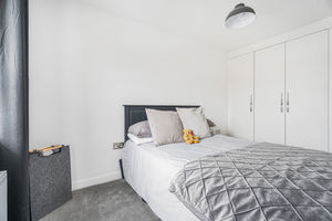 Bedroom- click for photo gallery